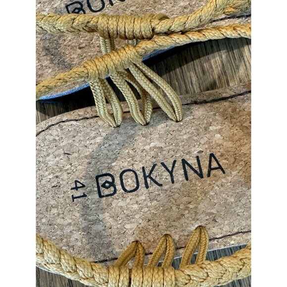 BOKYNA Soulmate Sandal Women's US 10/EU 41
Yellow Handmade Vegan Waterproof - Picture 5 of 7